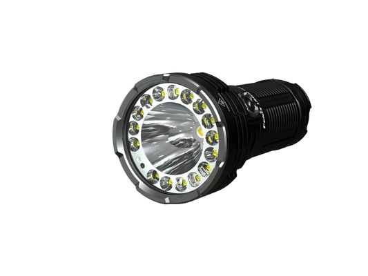 Leistungsstarke LED-Taschenlampe mit mehreren LEDs und robustem Design für Outdoor-Nutzung