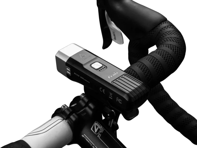 Fenix BC25R mit blendfreier Cut-Off-Lichtlinie, 600 Lumen
