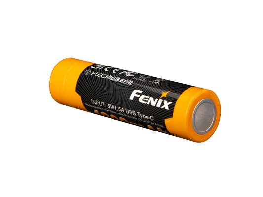 Fenix wiederaufladbare Li-Ion Batterie mit USB Type-C, 5V/1.5A, orange-schwarz